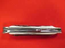 Kissing Crane 1980 NKCA Museum Humpback Stag Whittler