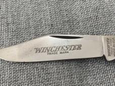 Black Box Winchester – 1990 Swell Center Splitback Whittler – W15 3902 - Jigged Bone