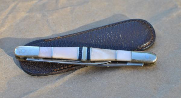 Camillus Santa Fe Stone Works Tuxedo Pearl And Jet 3" Closed Never Used 1/2 Stop Tight Loud Snap Camillus Santa Fe Stone Works Tuxedo Pearl And Jet 3" Closed Never Used 1/2 Stop Tight Loud Snap