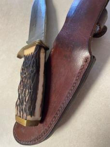 Vintage Schrade Uncle Henry 171UH hunting knife and sheath USA