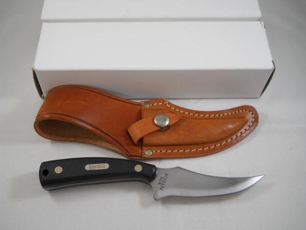 Schrade Guns & Ammo 152OT USA Mint Schrade Guns & Ammo 152OT USA Mint