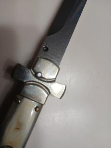  A.G.A. CAMPOLIN 9" MALTESE WITH  GENUINE HONEY HORN SCALES 