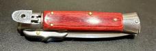 Swing-Guard Leverlock Stiletto