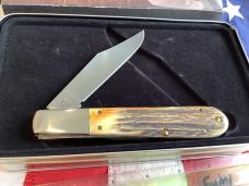 Case xx collectors club knife. 2006 Big Ole Daddy Barlow (Mdl# 5143) w/ Gnarly Stag Handles -NOS