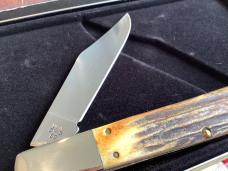 Case xx collectors club knife. 2006 Big Ole Daddy Barlow (Mdl# 5143) w/ Gnarly Stag Handles -NOS