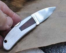 Beretta Seki japan Custom Series 2 1/2" Closed Stainless Frame Wood Insert Factory Mint Mirror Polis