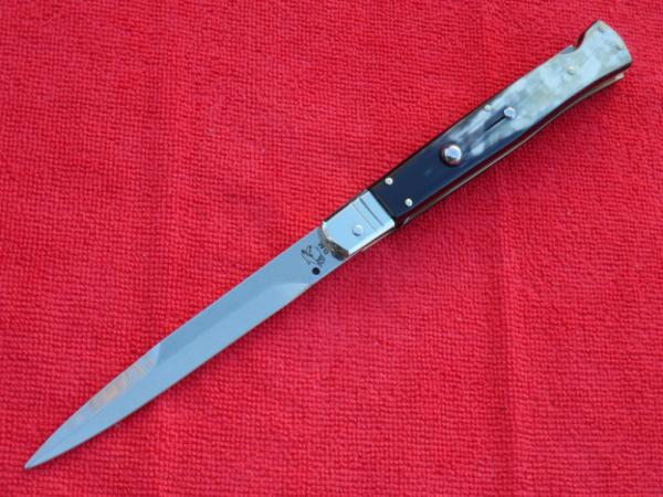 New 11" 5mm Dibon & Mariani Italian Switchblade Brazilian horn LE only 80 made New 11" 5mm Dibon & Mariani Italian Switchblade Brazilian horn LE only 80 made