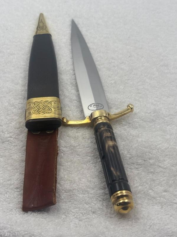 Custom Made Double Edge Blade Dagger With Beautiful Carved Handle