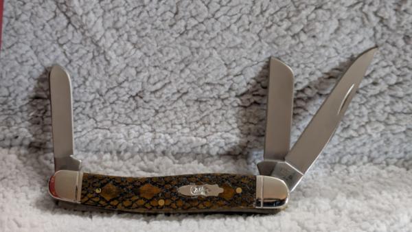 Case XX Medium Stockman - Magician Rattlesnake/Barbwire SFO Case XX Medium Stockman - Magician Rattlesnake/Barbwire SFO