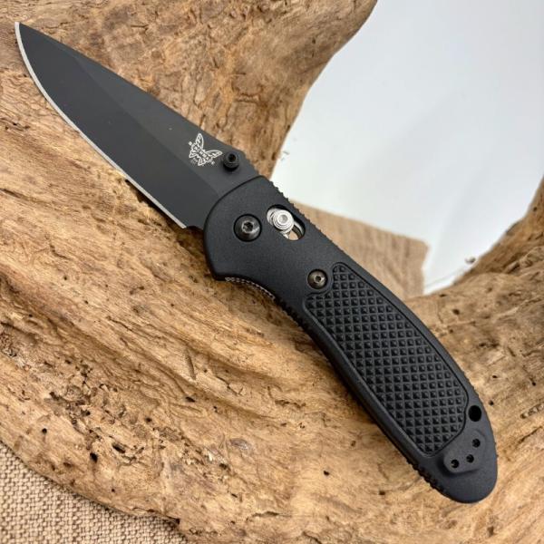 Benchmade USA 551BK-S30V Griptilian Black Axis Lock Folding Pocket Knife NIB 