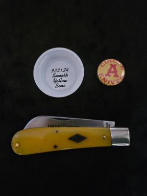 Gec 93 Yellow Bone. SFO Circle A Knives