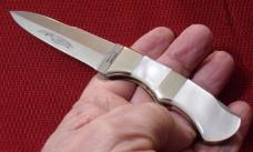 MINT PARKER CUT. CO. LOCKBACK PUSH DAGGER GEN. PEARL c1978-1983 RARE ( CHECK OR MONEY ORDER )