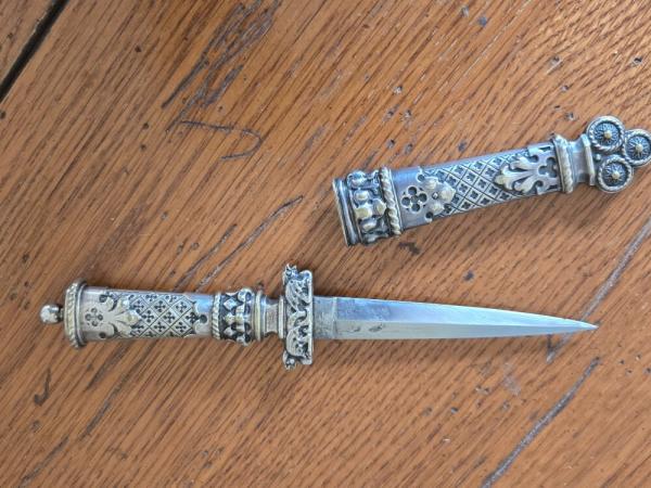 FRENCH  DAGGER  of the 19th CENTURY 