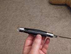 Rizzuto Estileto Wasp Body Switchblade