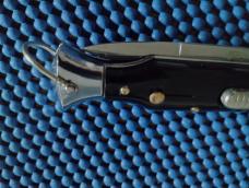 Rizzuto Estileto Wasp Body Switchblade