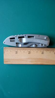 Gerber Rip Stop 1 Folding Knife Nice Condition Very Clean.