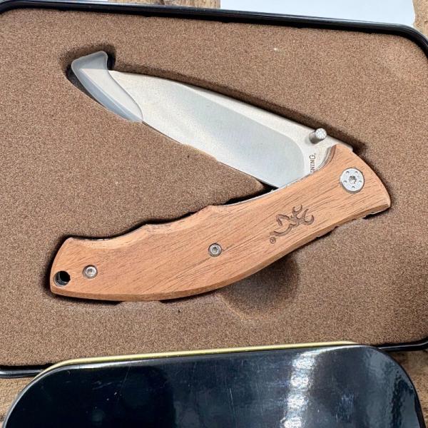 Browning Wood Handle Linerlock Folding Pocket Knife with Gift Tin NIB 