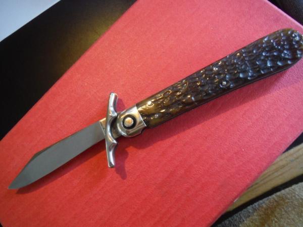 Press Button Knife Co Walden New York Swing Guard Press Button Knife Co Walden New York Swing Guard