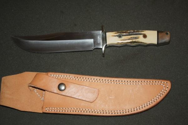  AG RUSSELL 1998 Tak Fakuta Bowie Knife  Stag with leather sheath