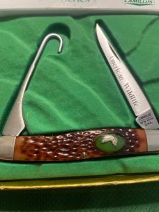 Camillus Wildlife Series 17D
