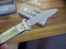 Hubertus Knife Shellpuller Patronenzieher Large Size 11 White Bone UNUSED NIB.