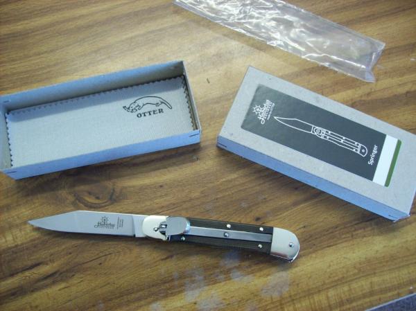 Hubertus Knife Solingen, Germany Size 10 Medium Clip-Point Rare Green Micarta NIB