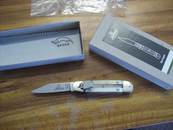 Hubertus Knife Solingen, Germany Small 08 Rare White Smooth Bone 5 3/4 " Open Lilyput NIB