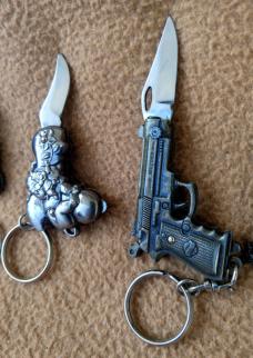 Batch Of Vintage Keychain Knives