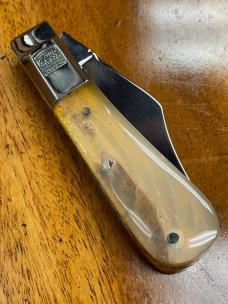 Taylor's Eye Premium Custom Twin Blade Barlow Clip & Pen blades and Rams Horn scales with filing