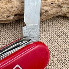 Victorinox Huntsman Swiss Army Knife 91mm Red saw scissors bottle opener (25)