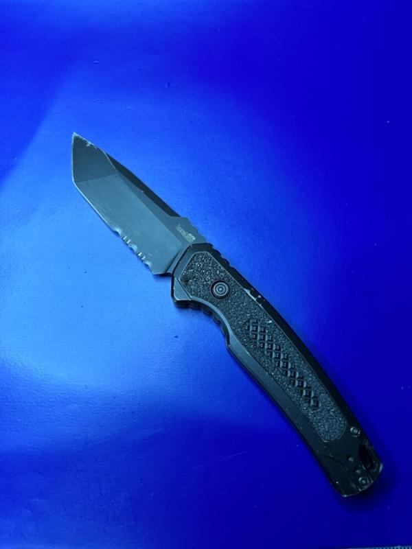 Kershaw 7105 Launch 16 AUTO Folding Knife