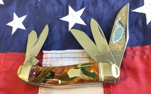 1996 Bulldog Brand 5 Blade Sowbelly w/ Vibrant Green, Purple & Gold Handles +Peacock Etch -NOS 