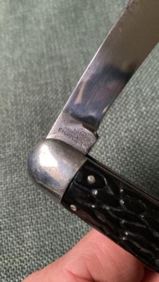 Flylock hawkbill