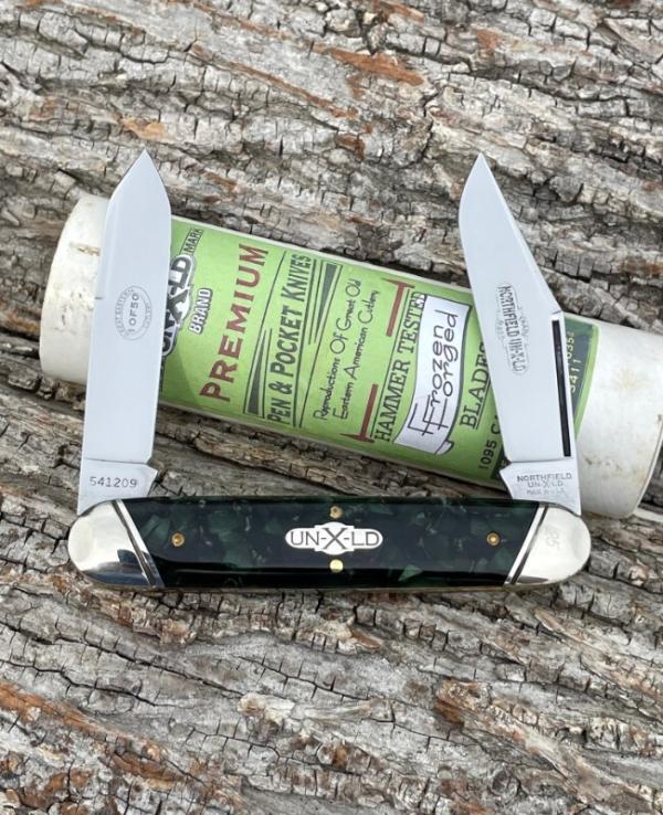GEC NORTHFIELD ** 541209M GREEN VELVET MOOSE - #25 OF 50 MADE - COA GEC NORTHFIELD ** 541209M GREEN VELVET MOOSE - #25 OF 50 MADE - COA