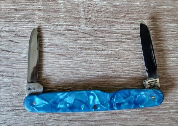 3 1/4" Joseph Rodgers 2-Blade Pen Knife, Nice Blue Celluloid Scales