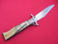 Rare Vintage 1950's Italian Oval Button SWING GUARD Ring Pull Shell Puller Switchblade Knife