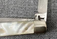 Queen Cutlery – Mini Stockman pattern #54 – Mother of Pearl – 1958-1960