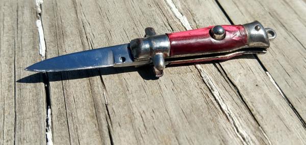 Bambi Keychain  Italian Knife - For Parts