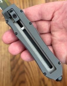 Schrade SCHOTFG Assisted Opening Out The Front OTF Knife, Unused 