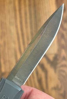 Schrade SCHOTFG Assisted Opening Out The Front OTF Knife, Unused 