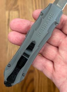 Schrade SCHOTFG Assisted Opening Out The Front OTF Knife, Unused 