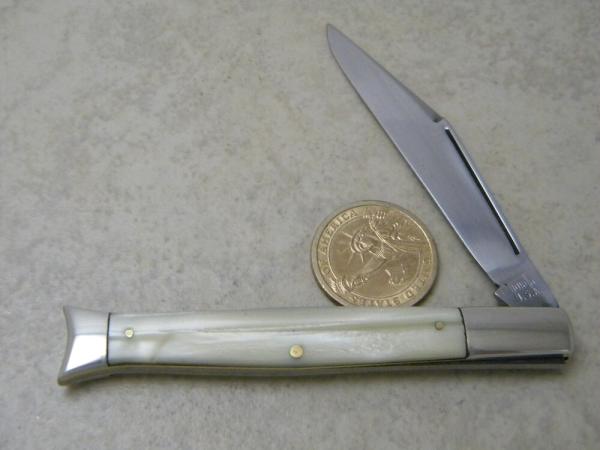 Boker USA 9293 Pearl Fish Tail Knife Boker USA 9293 Pearl Fish Tail Knife
