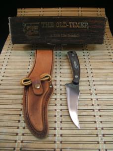 SCHRADE OLD TIMER 152 OT SHARPFINGER FIXED CARBON STEEL BLADE HUNTING KNIFE W/ SHEATH, LANYARD & BOX