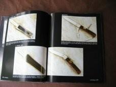 Switchblade Knife Book " FOREIGN SPRING STEEL Collectors Guide Vol.1 "