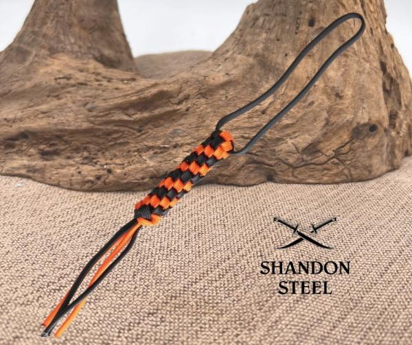 We Knife Co Ltd Paracord Lanyard A03C Pocket Knife Accessory Orange Black NIB We Knife Co Ltd Paracord Lanyard A03C Pocket Knife Accessory Orange Black NIB