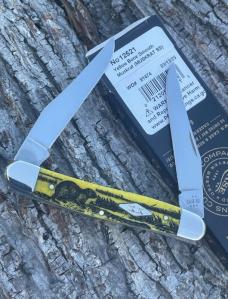CASE XX ** SFO 2025 YELLOW SMOOTH BONE LASERED DIAMOND XX SHIELD MUSKRAT
