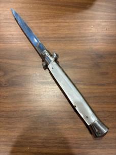 11” INOX Swivel Bolster Pearlex Vintage Stiletto