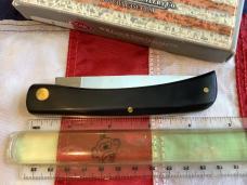Case xx Large 4 & 3/4” Sodbuster (MDL# 2138 SS) Knife with Black Synthetic Handles -NOS in Orig box