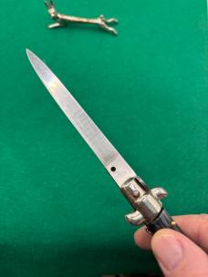 11” Vintage Swivel Bolster
