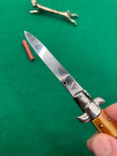 Stagzilla 7” Swivel Bolster